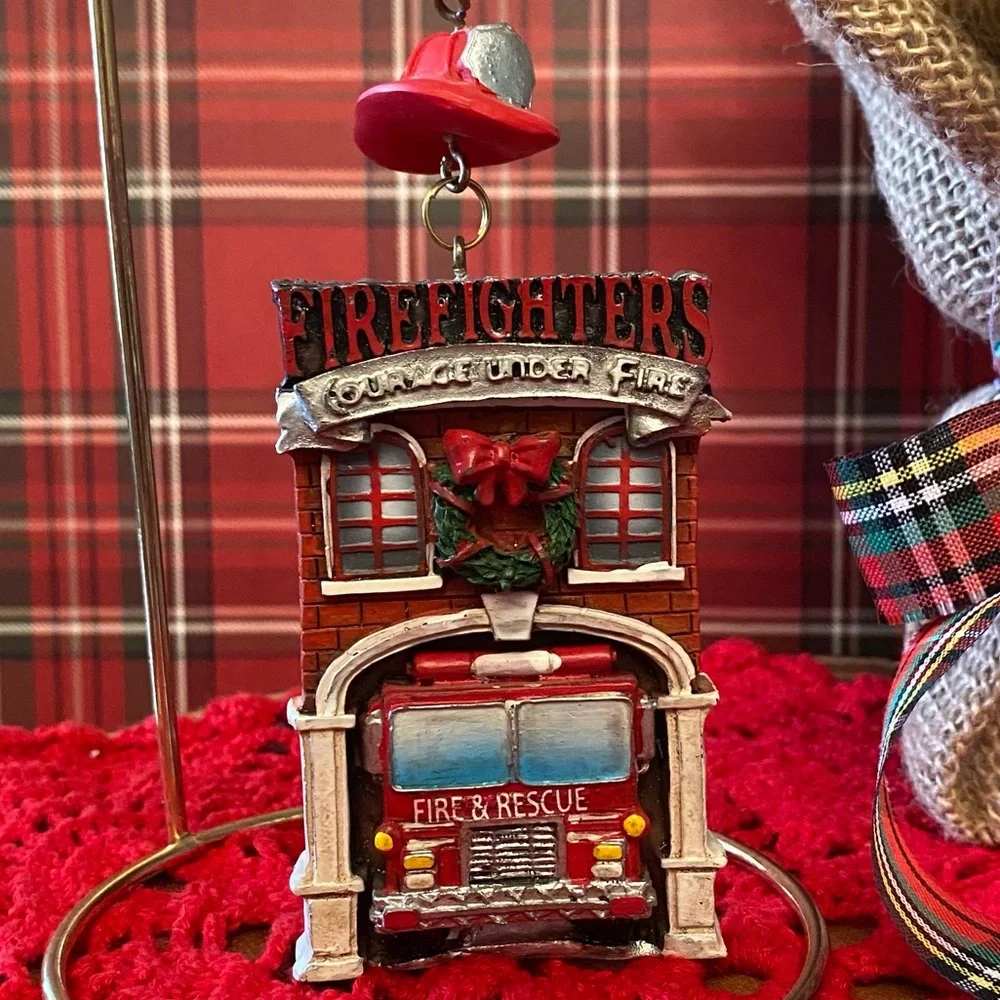 🚒3/$15 Firefighters: Courage Under Fire Ornament - Picture 2 of 7